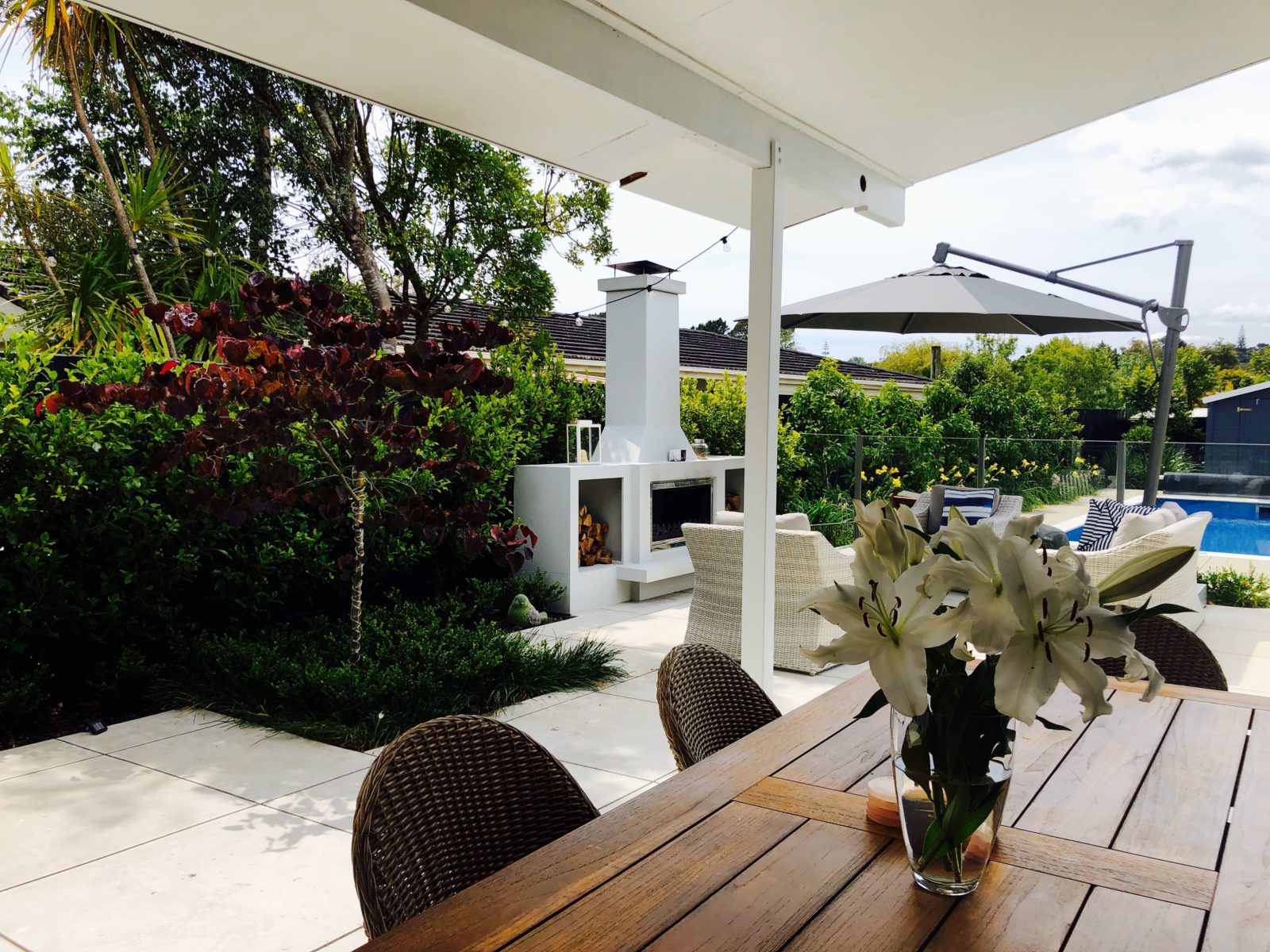 Outdoor seating, Kirsten Sach landscape design Ltd